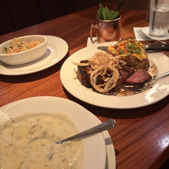 Charleston's Restaurant - Steakhouses Near Me - Oklahoma City, Oklahoma