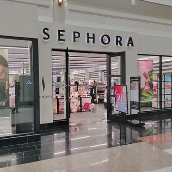 SEPHORA - Exterior entrance, Walden Galleria, Buffalo, NY. - Cosmetics & Beauty Supply Near Me - Buffalo, New York
