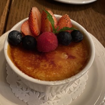 Basil & Mint Restaurant and Bar - Creme brûlée! Amazing!! - Bars Near Me - Kelowna, British Columbia