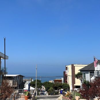 Ocean View Café - View in front of the cafe - Breakfast & Brunch Near Me - Manhattan Beach, California Ocean View Café - View in front of the cafe - Breakfast & Brunch Near Me - Manhattan Beach, California