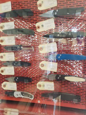 Grommet's Knife & Carry by null