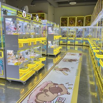 Bobo Claw - Claw machine - Arcades Near Me - Katy, Texas