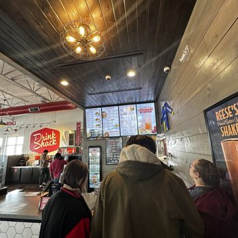 Slim Chickens - Chicken Shop Near Me - Parker, Colorado