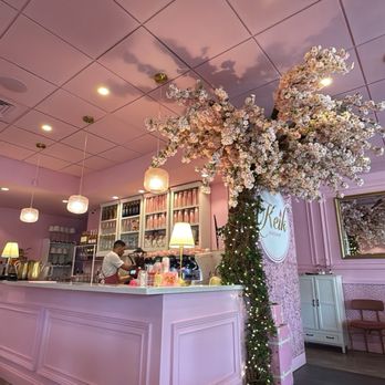 Keik Restaurant - Desserts Near Me - Doral, Florida