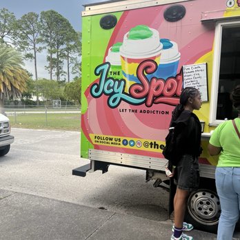 The Icy Spot - Outside Truck - Desserts Near Me - Jacksonville, Florida The Icy Spot - Outside Truck - Desserts Near Me - Jacksonville, Florida