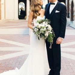Ready or Knot Wedding Chic