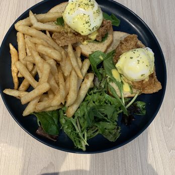 A Corner Cafe - Fried chicken benny - Cafes Near Me - Markham, Ontario