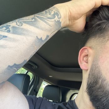Tony C's Hair Styling - Barbers Near Me - Dearborn, Michigan Tony C's Hair Styling - Barbers Near Me - Dearborn, Michigan