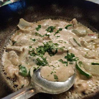 Lasbela Restaurant & Catering - White chicken handi - Pakistani Near Me - Sugar Land, Texas Lasbela Restaurant & Catering - White chicken handi - Pakistani Near Me - Sugar Land, Texas