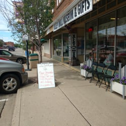 Valley Doll Museum & Gifts