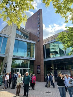 Signature Theatre by null