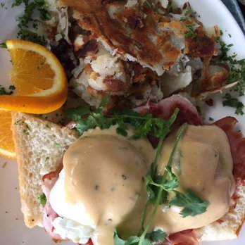 Plums Cafe - Breakfast & Brunch Near Me - Costa Mesa, California