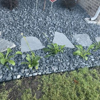 Sundrop Gardens Landscaping - Flag stone path - Landscaping Near Me - Dallas, Texas Sundrop Gardens Landscaping - Flag stone path - Landscaping Near Me - Dallas, Texas