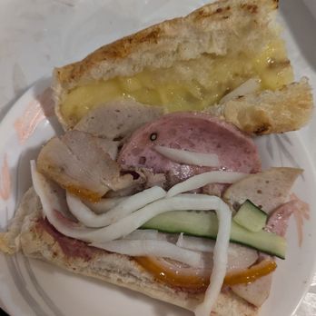 Banh Mi Le Anh - Close up in half - Vietnamese Near Me - Unionville, Ontario Banh Mi Le Anh - Close up in half - Vietnamese Near Me - Unionville, Ontario