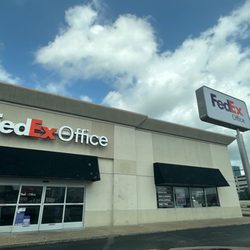 FedEx Office Print & Ship Center