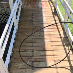 Angle Spray - Deck powerwashed