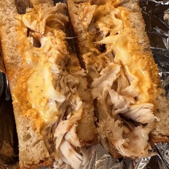Deli On The Hudson Cafe - a chicken sandwich - Ice Cream & Frozen Yogurt Near Me - Nyack, New York Deli On The Hudson Cafe - a chicken sandwich - Ice Cream & Frozen Yogurt Near Me - Nyack, New York