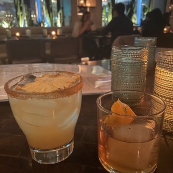 dLeña - Piña Mezcalita & Mexican Old Fashioned - Mexican Near Me - Washington, DC, District of Columbia dLeña - Piña Mezcalita & Mexican Old Fashioned - Mexican Near Me - Washington, DC, District of Columbia