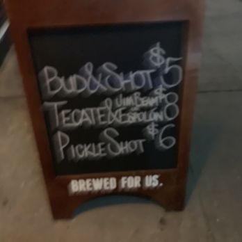 North Pole Pub - Specials on a Monday - Pubs Near Me - Brooklyn, New York