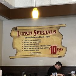 Ameci Pizza & Pasta - Castaic - Lunch specials