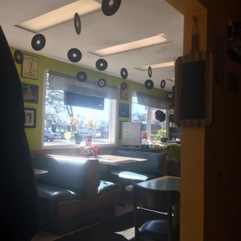 Breakfast & Burgers - Diners Near Me - Salem, Oregon Breakfast & Burgers - Diners Near Me - Salem, Oregon