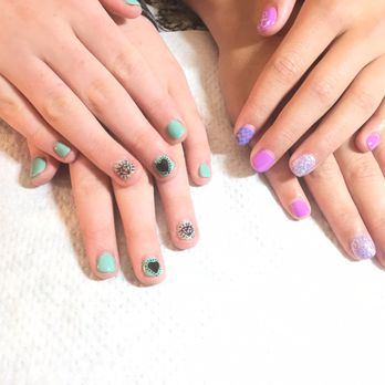 Kissy Nails - Nail Salons Near Me - Wichita, Kansas