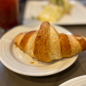 Bistro 300 - Croissant - Cafes Near Me - Baltimore, Maryland