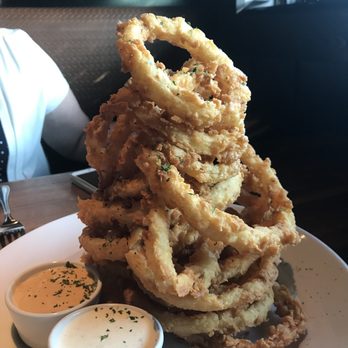 Cheddar's Scratch Kitchen - Great presentation and rings - Comfort Food Near Me - Mishawaka, Indiana