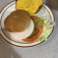 Reflections Family Restaurant - Cheeseburger