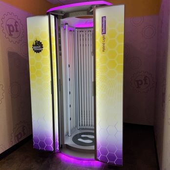 Planet Fitness - Tanning booth - Gyms Near Me - Renton, Washington