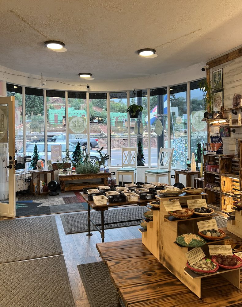 DOCTA RASTA CANNABIS STORE & MEDICINAL MUSHROOMS - 155 Photos & 14 ...