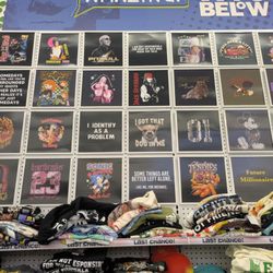 Five Below - Shirt wall