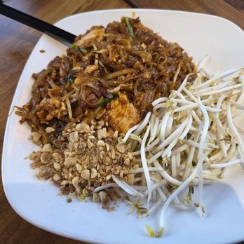 Kwan Kitchen - Thai Near Me - Pasadena, California Kwan Kitchen - Thai Near Me - Pasadena, California