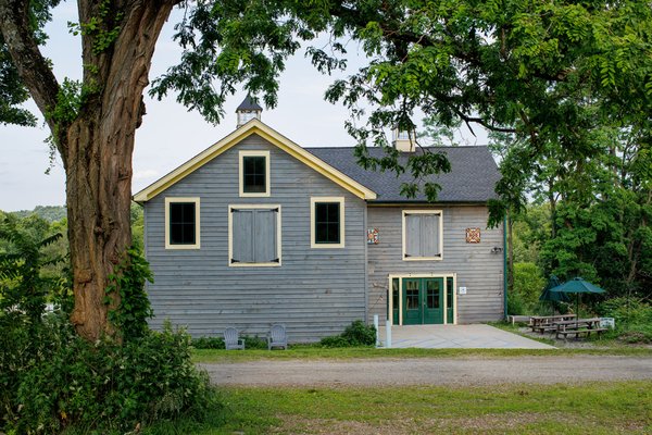 Plan Bee Farm Brewery by null