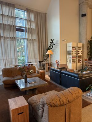 noun coffee + wine by null