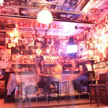 Duff's Brooklyn - Dive Bars Near Me - Brooklyn, New York Duff's Brooklyn - Dive Bars Near Me - Brooklyn, New York