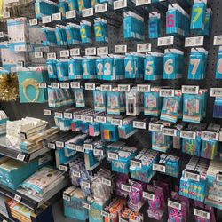 Walmart Supercenter - Party supplies