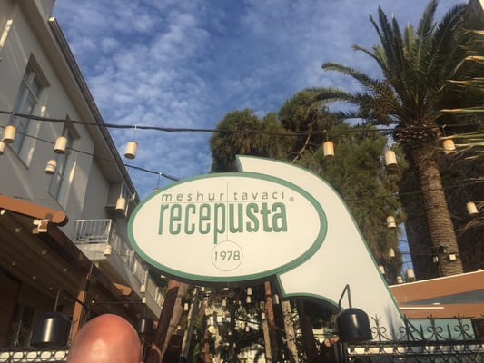 Tavacı Recep Usta Alsancak - İzmir by null