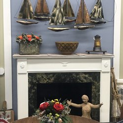 Gretchen's Gallery - Expect the unexpected!