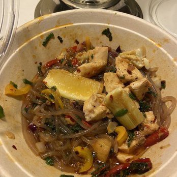 moonbowls - Close up of the chicken - Korean Near Me - Chicago, Illinois