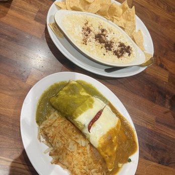 Cafe De Olla - Omelette De La Casa and corn dip - American Near Me - Monrovia, California