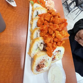 Sushi Sonora - Boneless Roll - Sushi Bars Near Me - Phoenix, Arizona