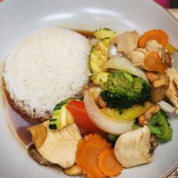 Kanchana's Kitchen - Chicken and vegetables