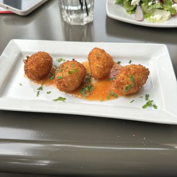 Eclipse di Luna - Alpharetta - Croquetas - Wine Bars Near Me - Alpharetta, Georgia Eclipse di Luna - Alpharetta - Croquetas - Wine Bars Near Me - Alpharetta, Georgia