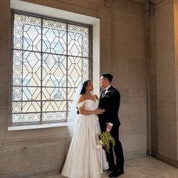 Thread Theory - Wedding dress alterations