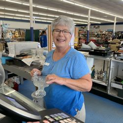 Habitat Home Store - Waiting to help you at the ReStore