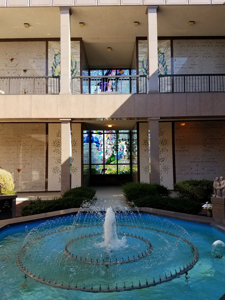 GATE OF HEAVEN CEMETERY Updated September 2024 11 Photos East