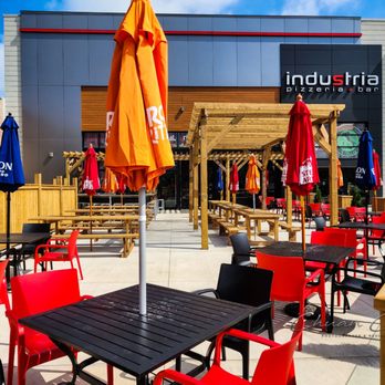 Industria Pizzeria + Bar - Outdoor patio - Pizza Near Me - St. Catharines, Ontario Industria Pizzeria + Bar - Outdoor patio - Pizza Near Me - St. Catharines, Ontario