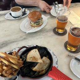 CHICKEN & SAUSAGE GUMBO - CUP, MOULES FRITES, LOCH BURGER