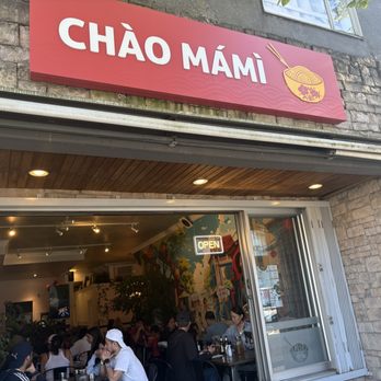 Chào Mámi - The frontage - Vietnamese Near Me - Burnaby, British Columbia